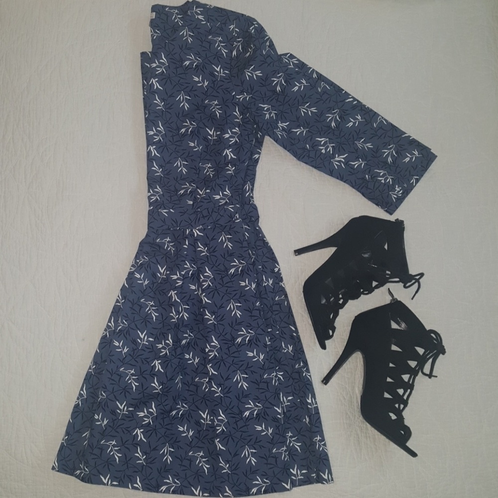 GAP floral 3/4 sleeve dress